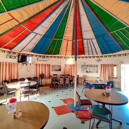 Hotel Rann Of Kachchh Dholavira ภายนอก รูปภาพ
