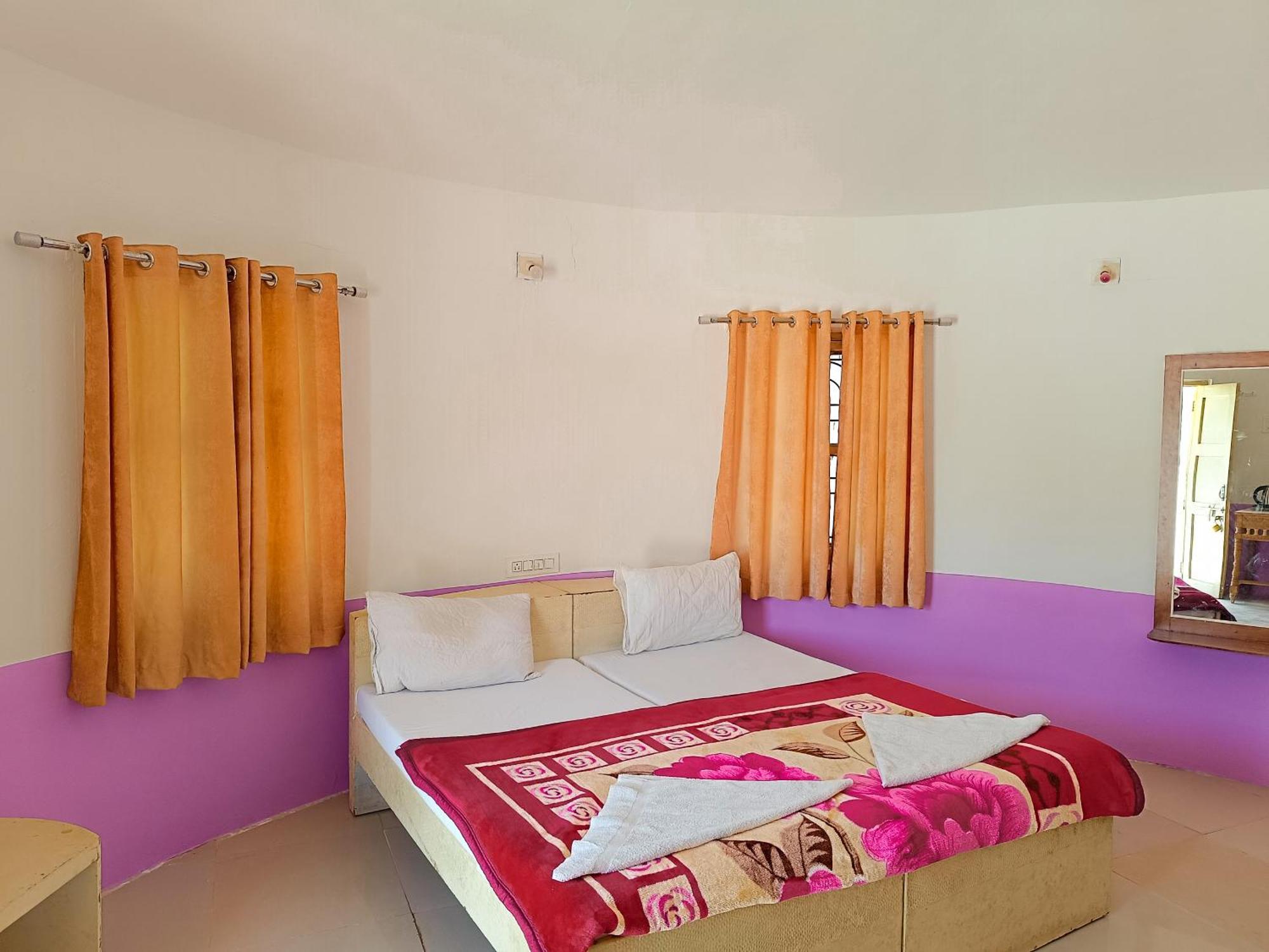 Hotel Rann Of Kachchh Dholavira ภายนอก รูปภาพ