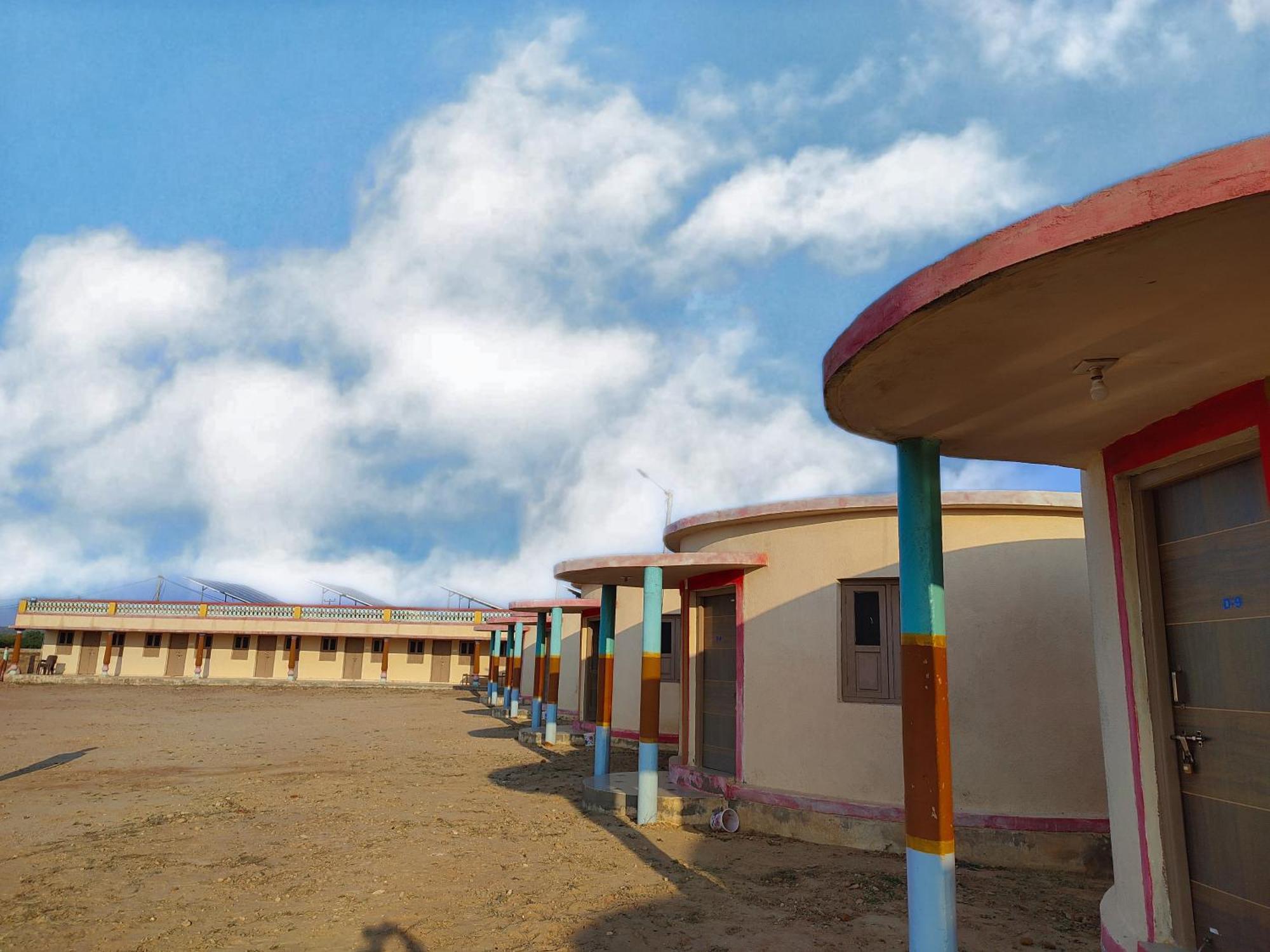 Hotel Rann Of Kachchh Dholavira ภายนอก รูปภาพ