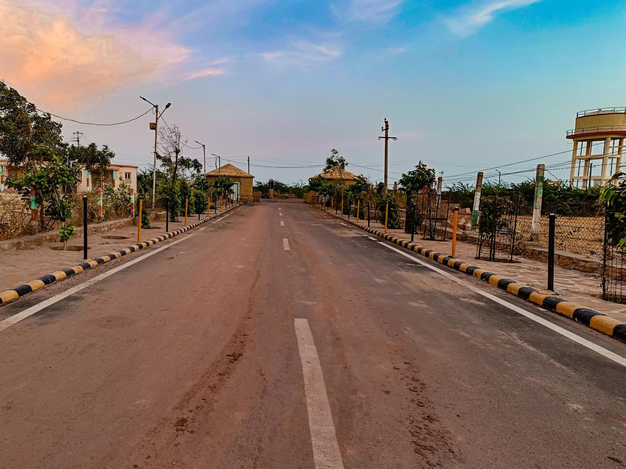 Hotel Rann Of Kachchh Dholavira ภายนอก รูปภาพ
