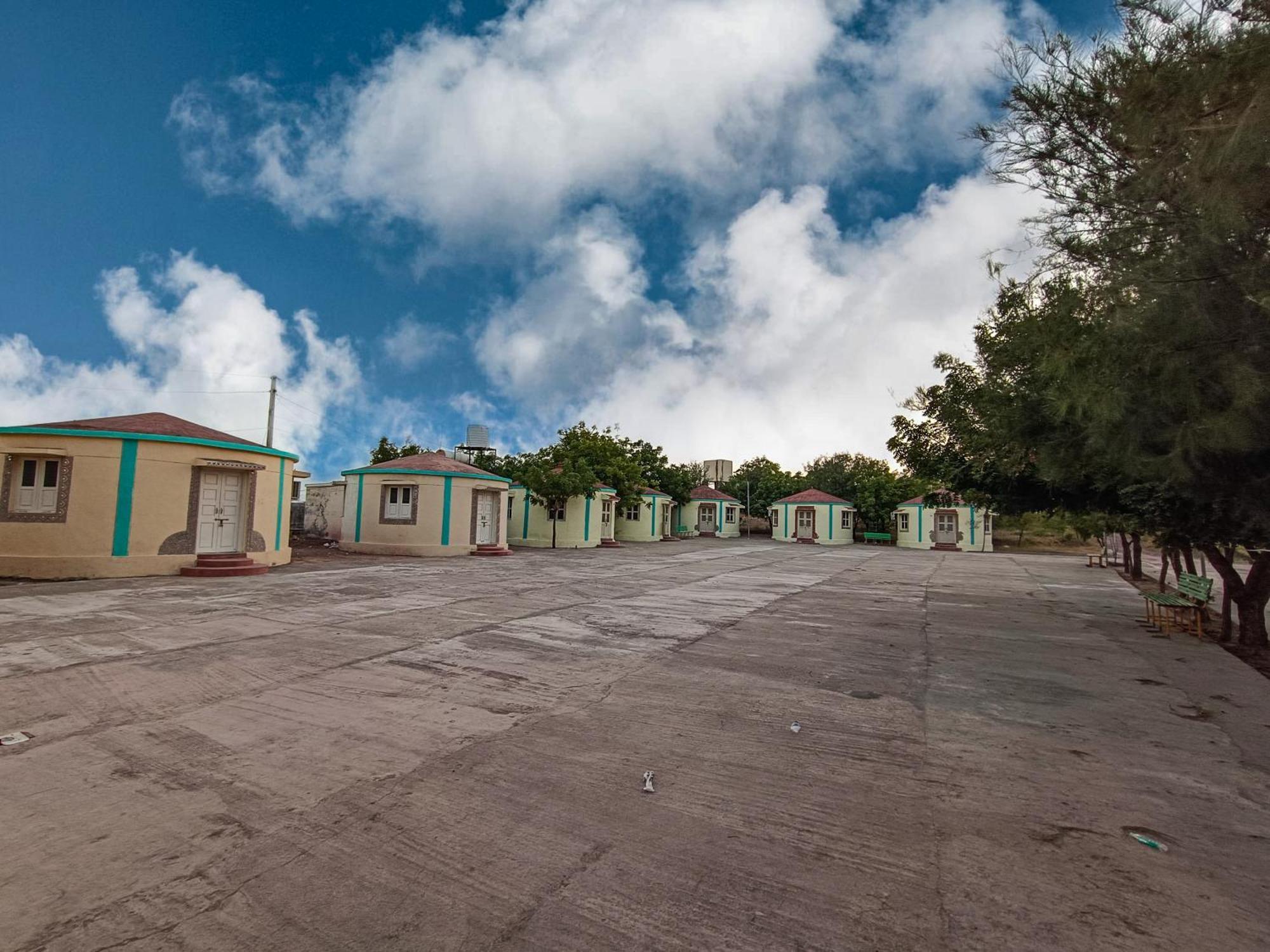 Hotel Rann Of Kachchh Dholavira ภายนอก รูปภาพ