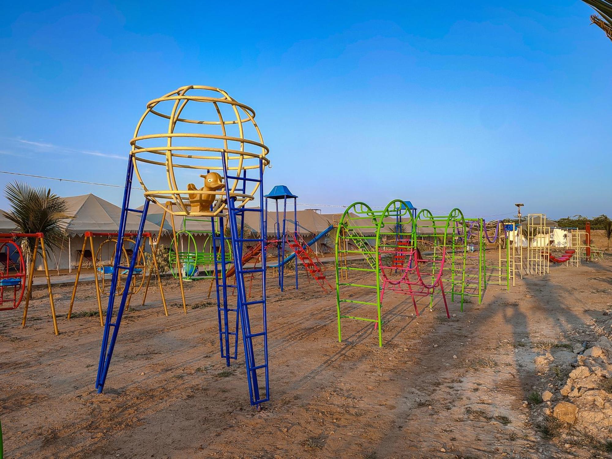 Hotel Rann Of Kachchh Dholavira ภายนอก รูปภาพ